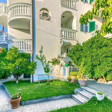 Apartmani Vukicevic Водице Екстер'єр фото